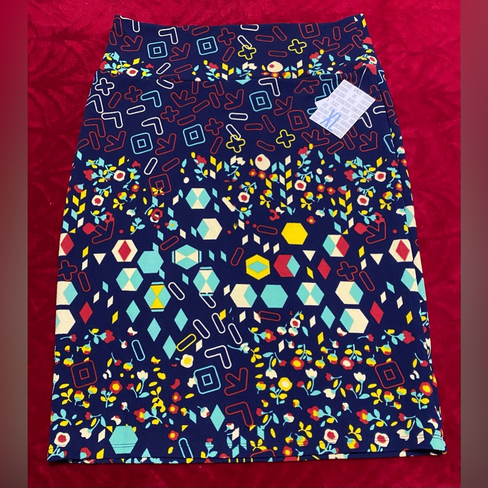 CLOSET CLEAN OUT ON ALL LULAROE MAKE AN OFFER BUNDLE NWT XL Skirt High Waist Fun - Picture 6 of 11